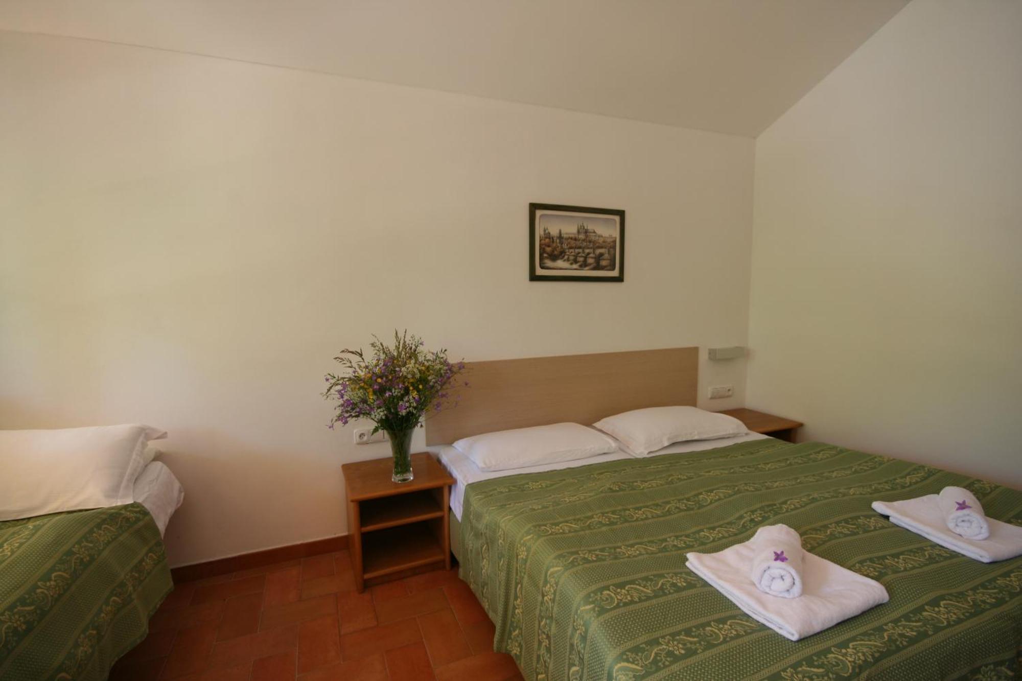 Resort Beach Nova Zivohost Křečovice エクステリア 写真